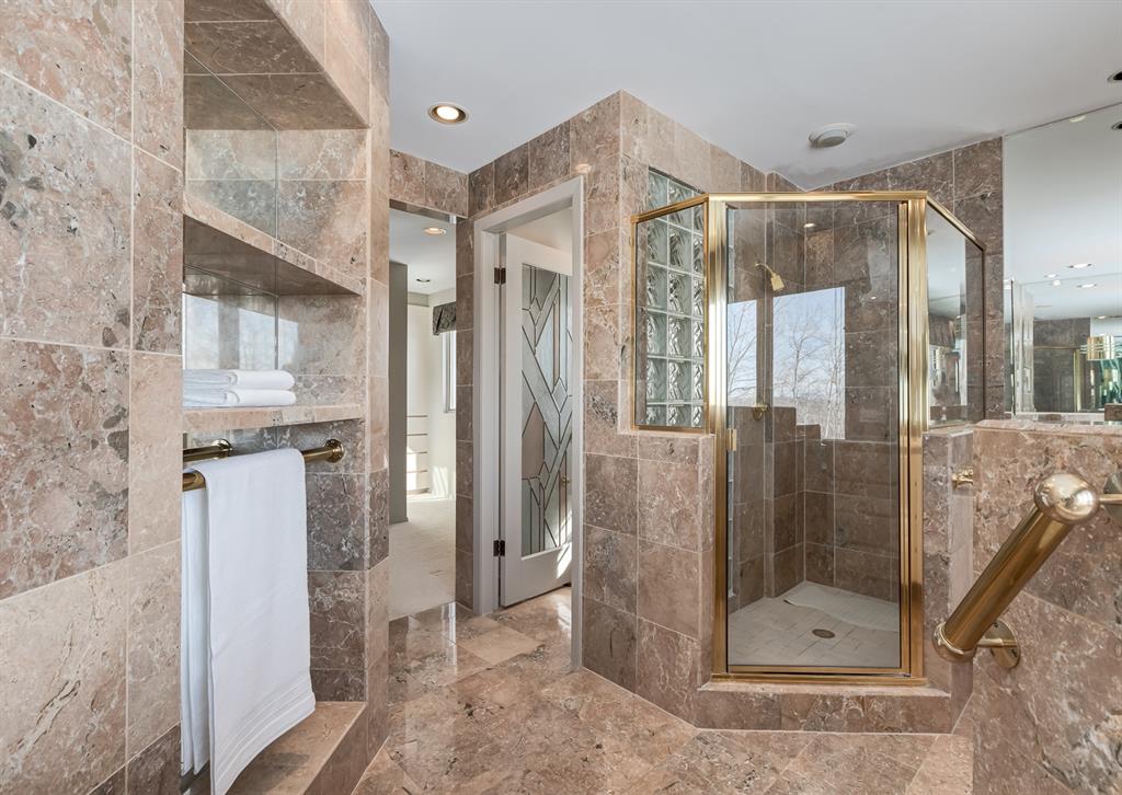 Listing A2028423 - Large Photo # 37
