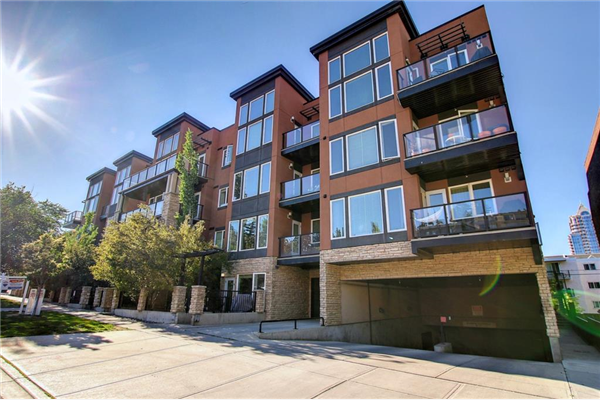 836 Royal Avenue SW, Calgary