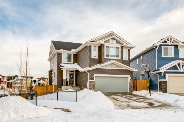 558 Bayview Way SW, Airdrie
