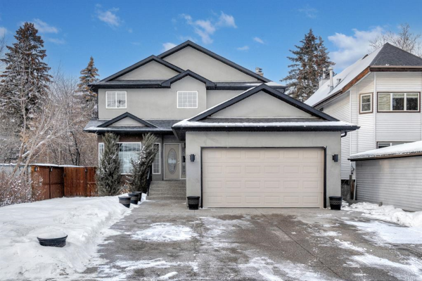 614 25 Avenue NE, Calgary