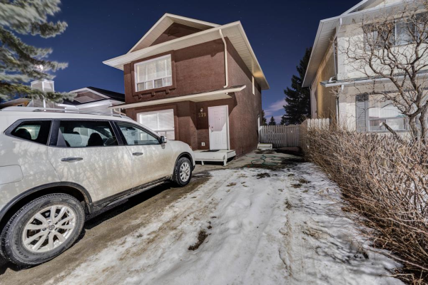 279 Martindale Boulevard NE, Calgary