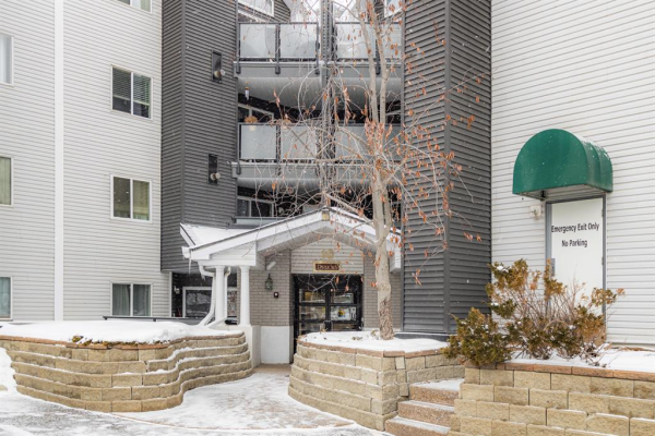 10 Sierra Morena Mews SW, Calgary