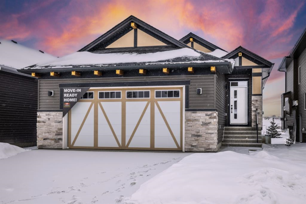 36 Highwood Drive, Okotoks