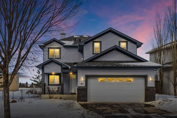 43 Cimarron Trail, Okotoks