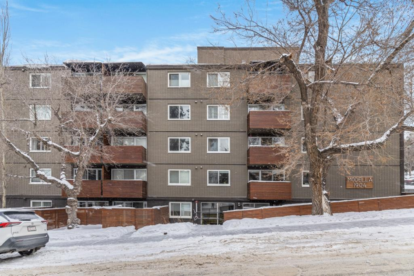 1904 10 Street SW, Calgary