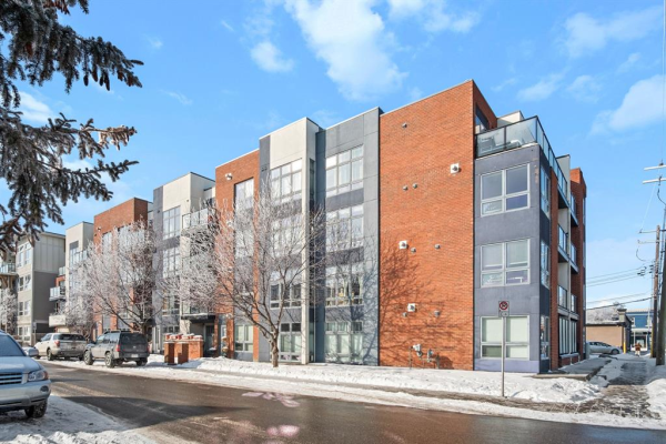 725 4 Street NE, Calgary