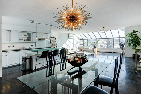 1505 8 Avenue NW, Calgary