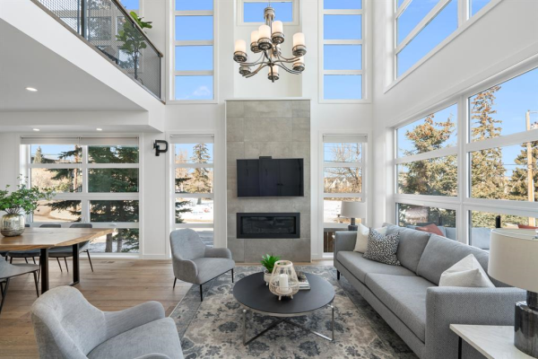 1721 38 Avenue SW, Calgary