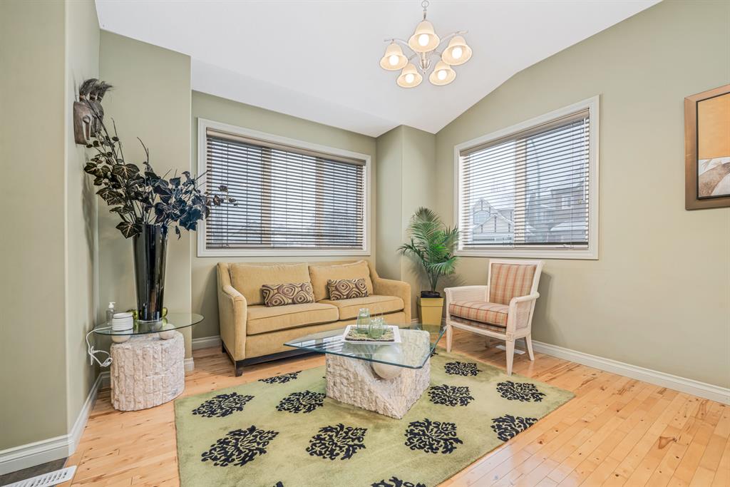 59 Tusslewood View NW