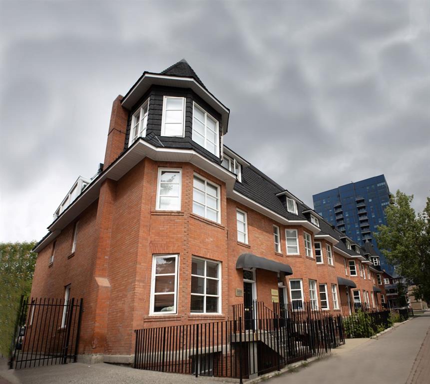 1411 2 Street SW