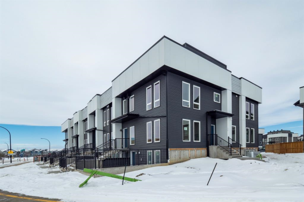 460 Seton Circle SE, Calgary