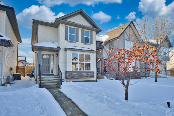 210 Cranberry Place SE, Calgary