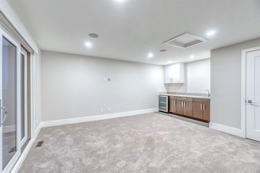 Listing A2032452 - Large Photo # 31