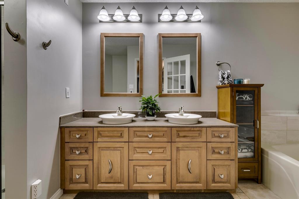 Listing A2032663 - Large Photo # 34
