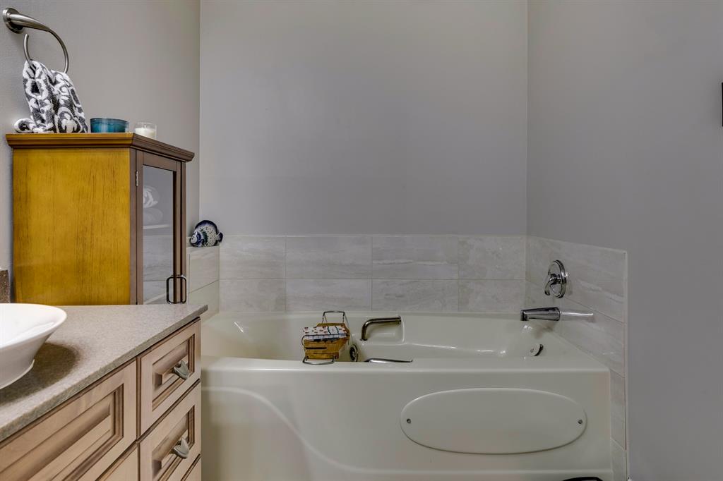 Listing A2032663 - Large Photo # 35