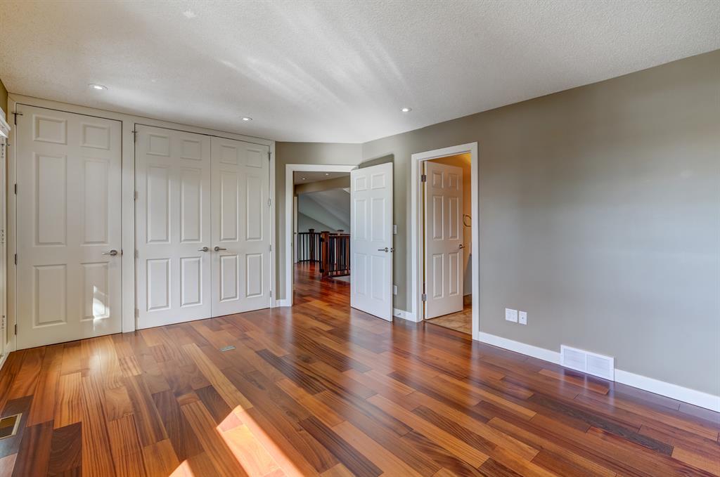 Listing A2032666 - Large Photo # 21