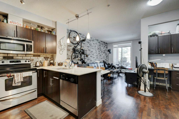 2727 28 Avenue SE, Calgary