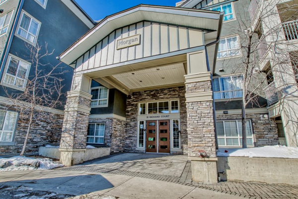 35 Richard Court SW, Calgary