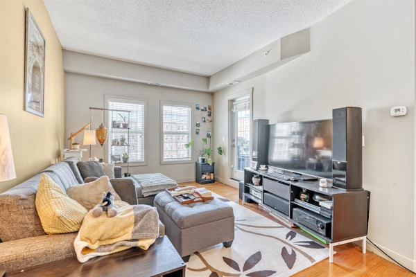 11811 Lake Fraser Drive SE, Calgary
