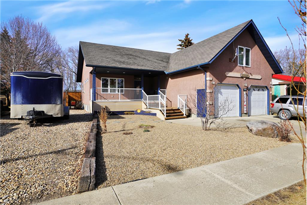 4910 52 Avenue, Rimbey