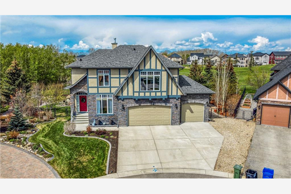 9 Miller Bay, Okotoks