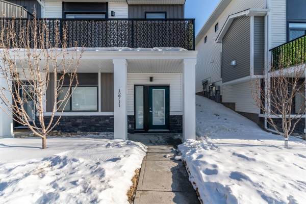 12711 Crestmont Boulevard SW, Calgary