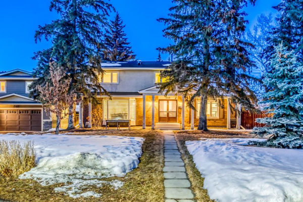 652 Lake Bonavista Drive SE, Calgary