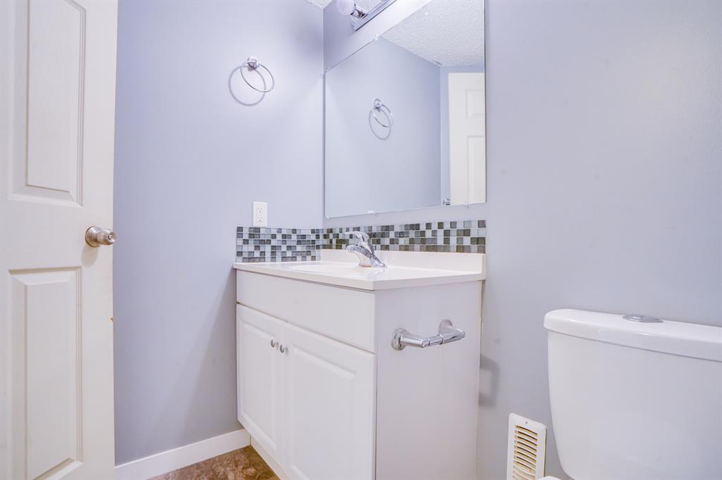 Listing A2034751 - Large Photo # 44