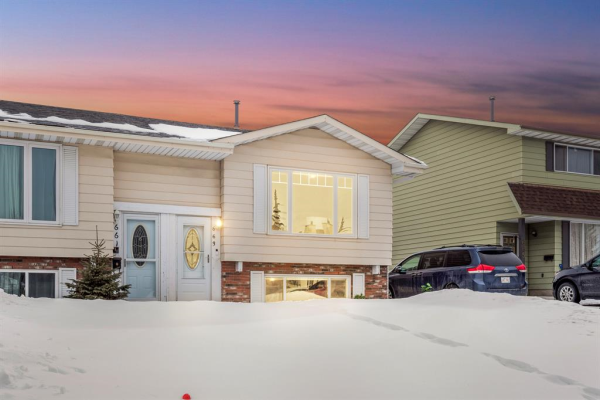 663 Pineland Road NE, Calgary