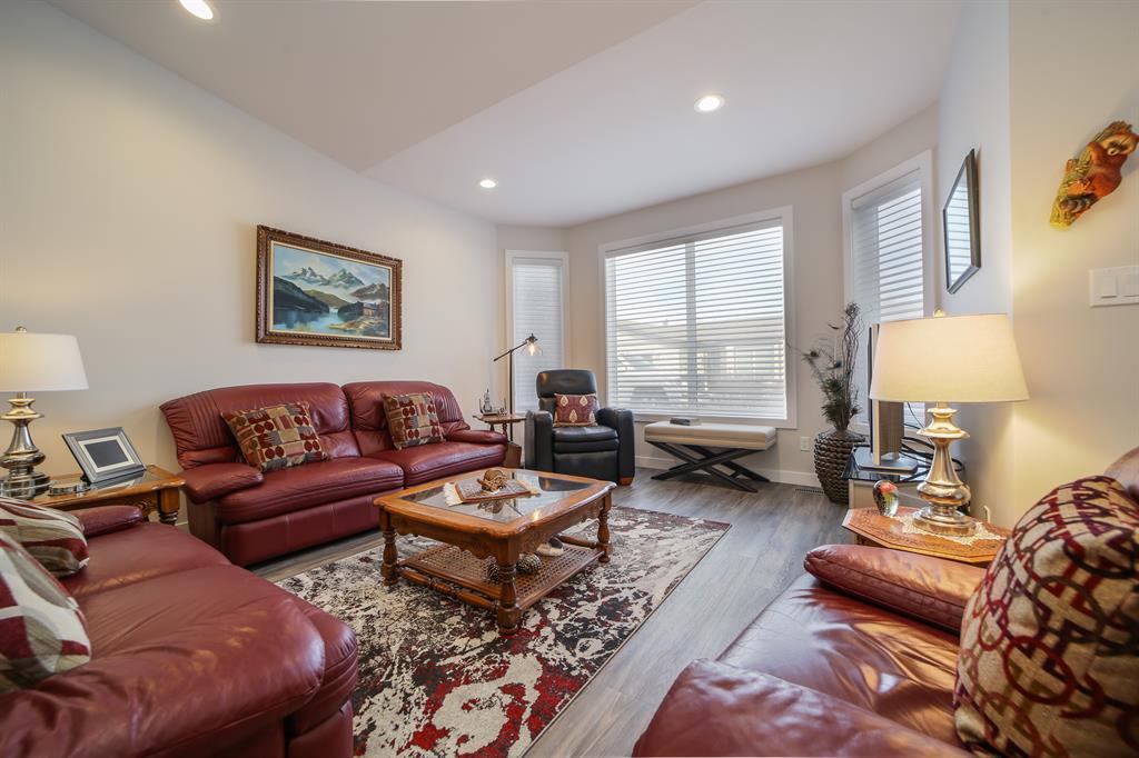 Listing A2035979 - Large Photo # 4