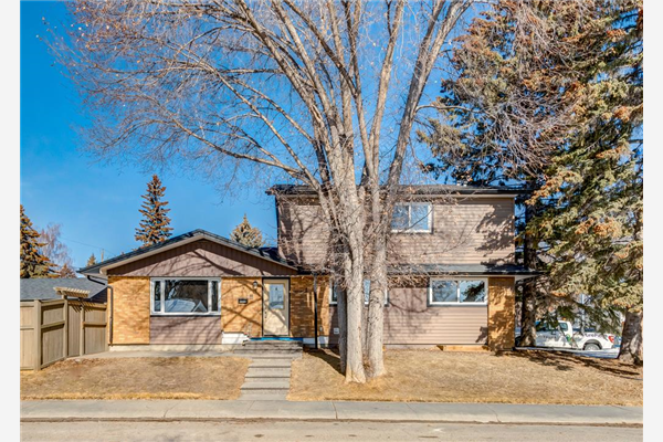 4 Wheatland Avenue SW, Calgary
