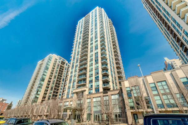 1118 12 Avenue SW, Calgary