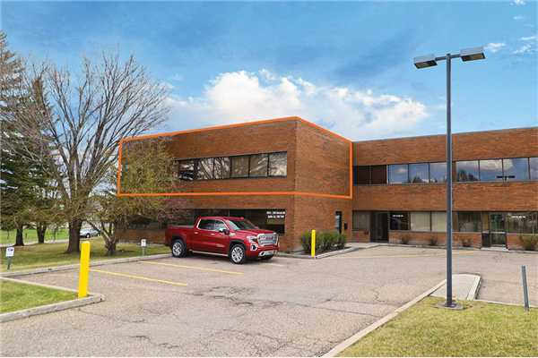 4321 23b Street NE, Calgary