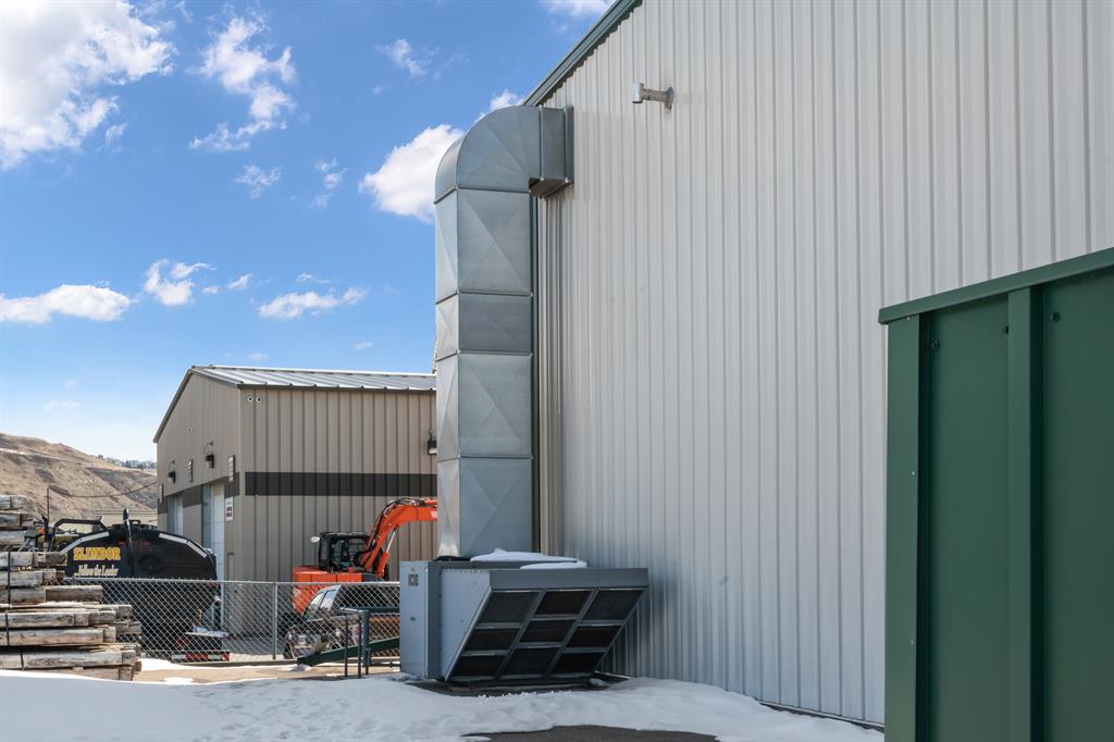 38 Griffin Industrial Point