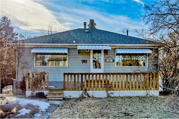 1239 18A Street NW, Calgary