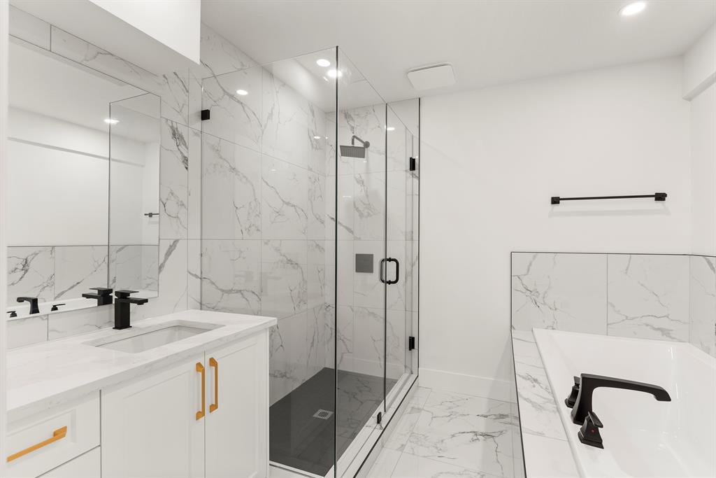 Listing A2038757 - Large Photo # 37