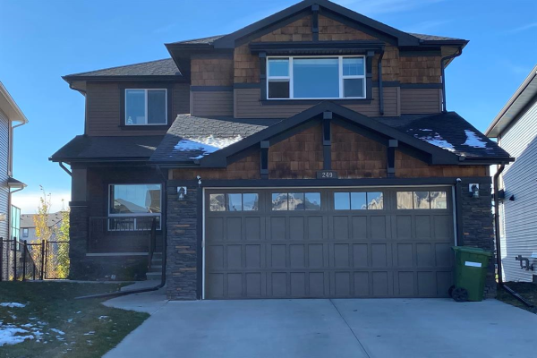 249 Kingsmere Cove SE, Airdrie