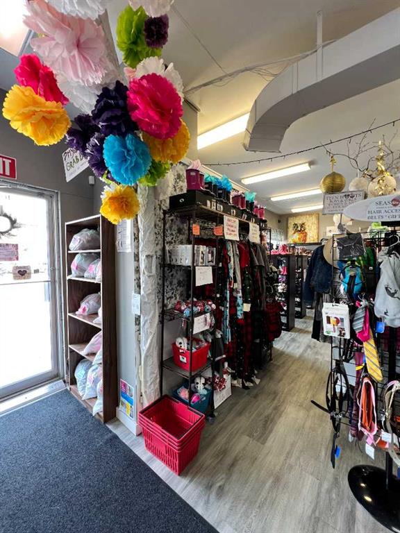307 3rd Avenue, #103