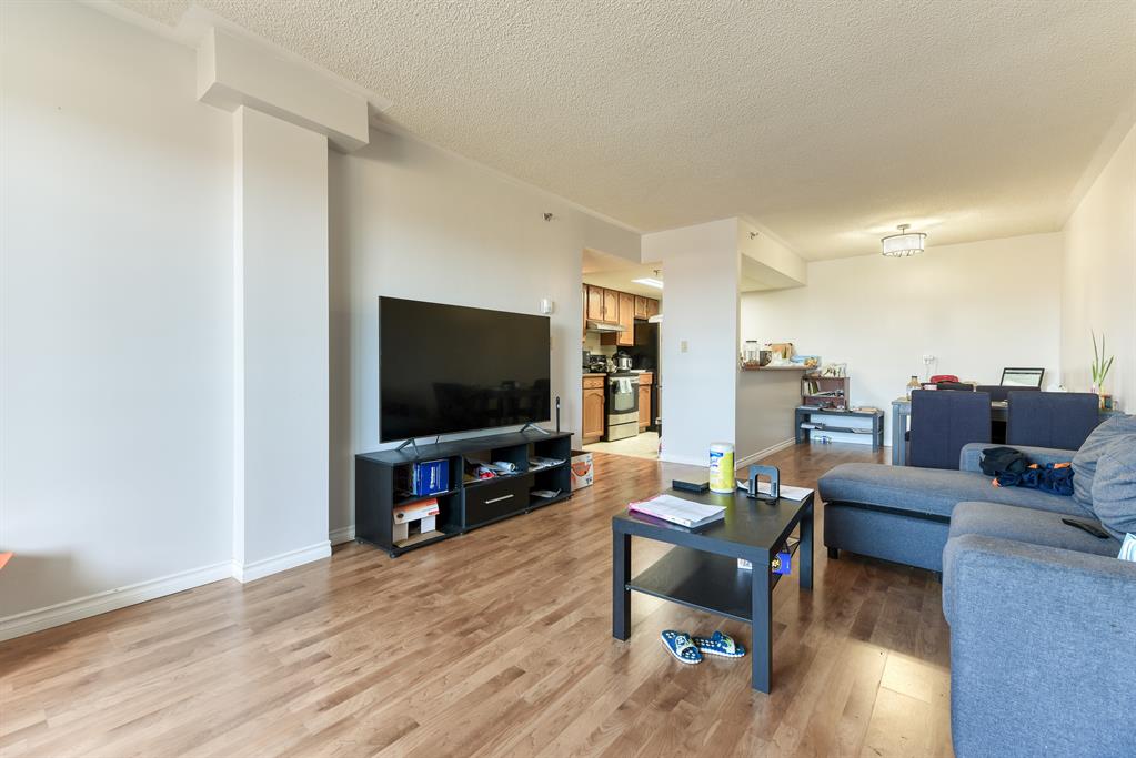 Listing A2041363 - Large Photo # 16