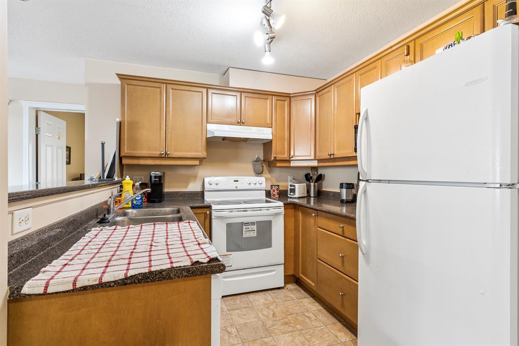 Listing A2041542 - Large Photo # 7