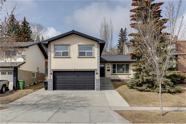 627 Strathcona Drive SW, Calgary