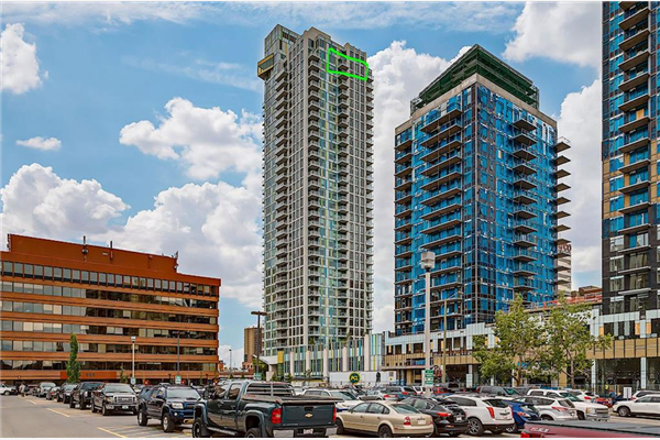 901 10 Avenue SW, Calgary