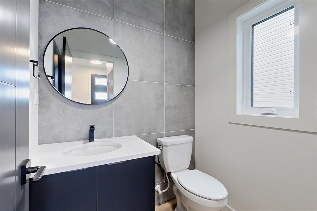 Listing A2043932 - Large Photo # 18