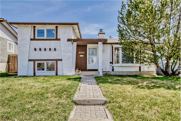 3020 Rundleside Drive NE, Calgary