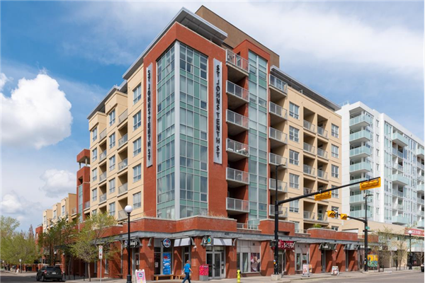 1110 3 Avenue NW, Calgary