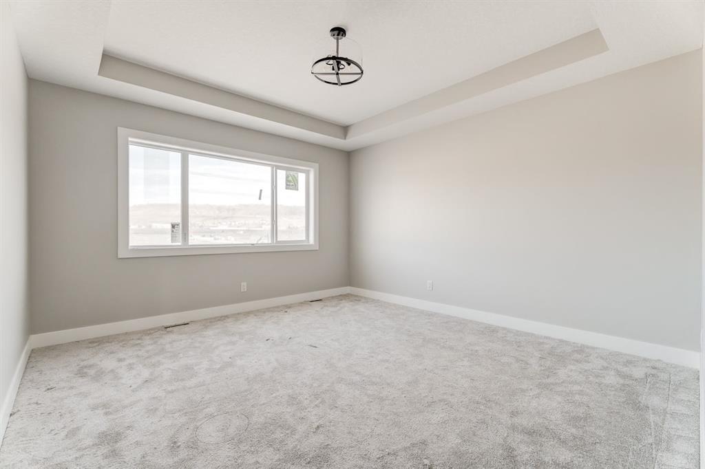 57 Quartz Crescent