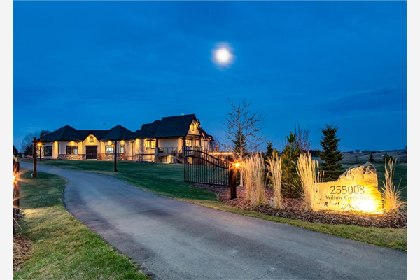 255008 Willow Creek Rise, Rural Rocky View County