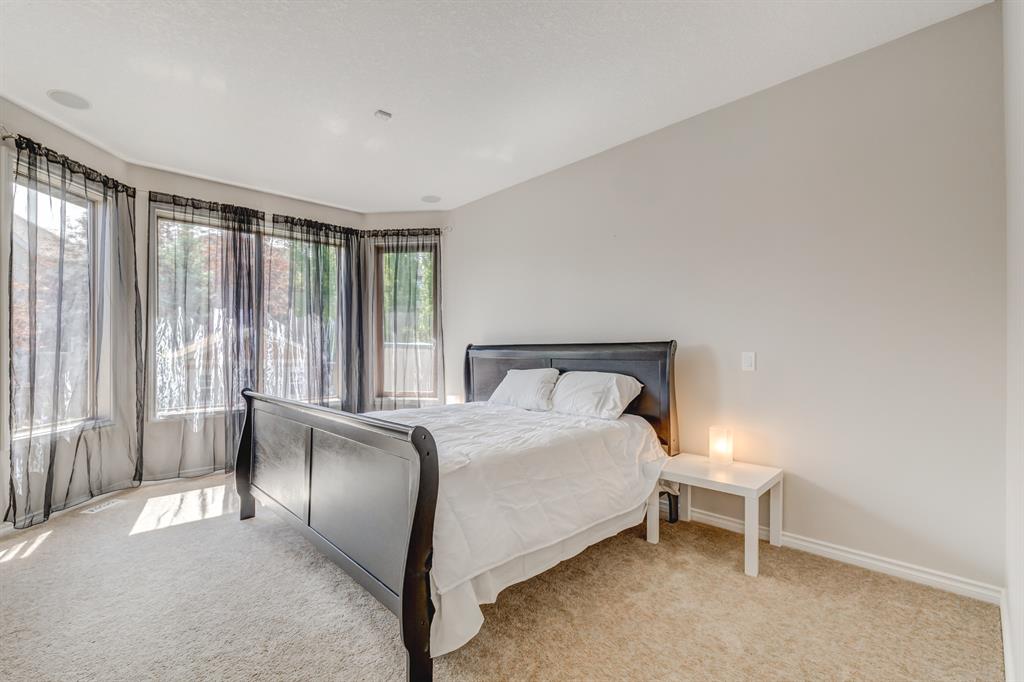 51 Cranridge Bay SE