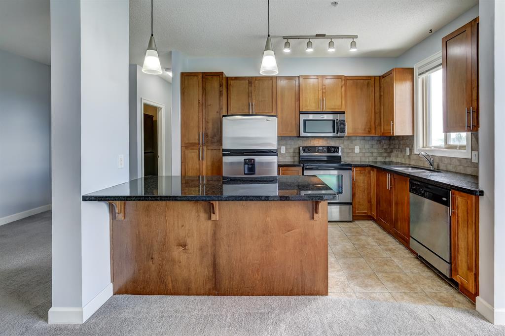 Listing A2048525 - Large Photo # 3