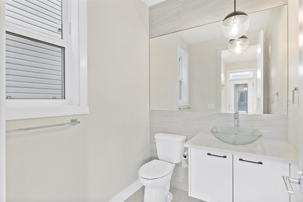 Listing A2048732 - Large Photo # 14